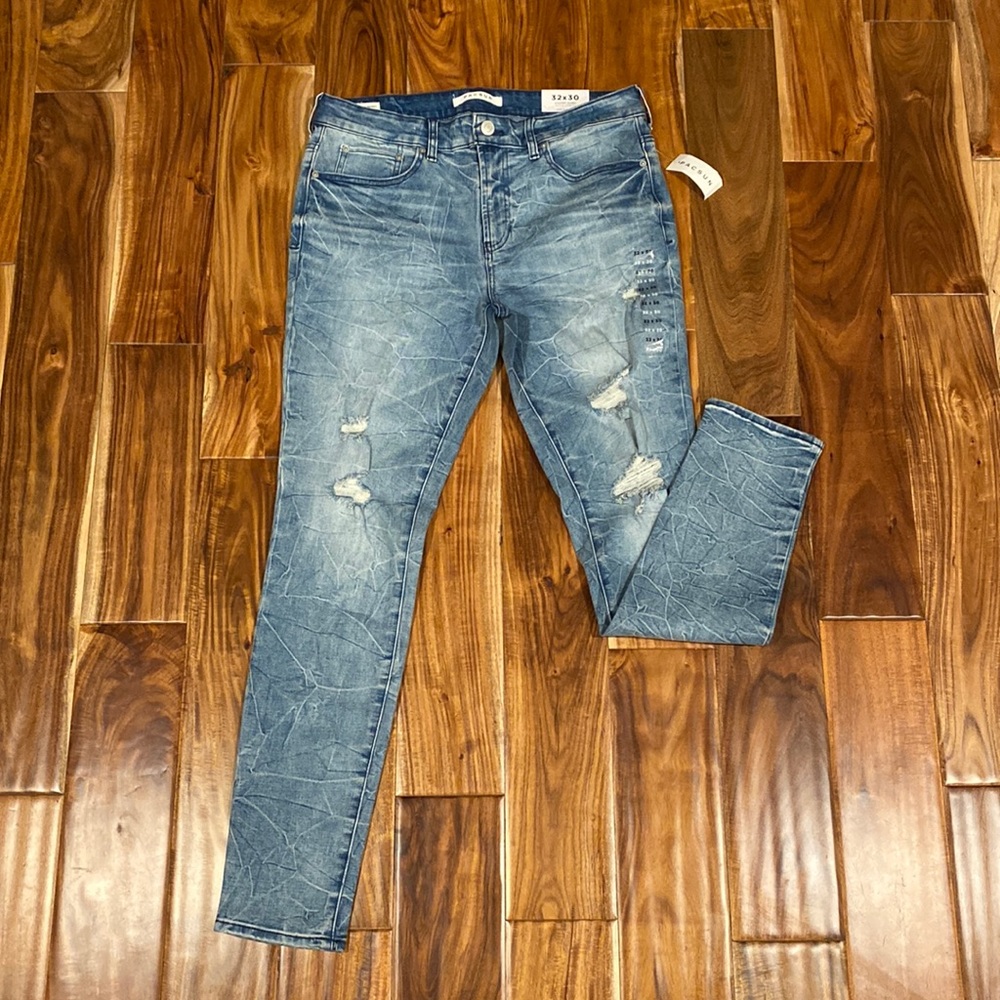 NWT PacSun Ripped Jeans